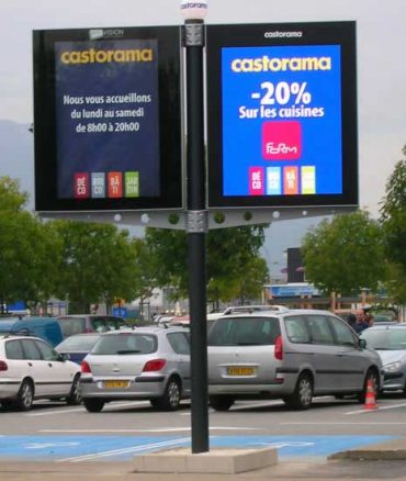 outdoor digital signage displays signs led indoor software ql navori display native player running both